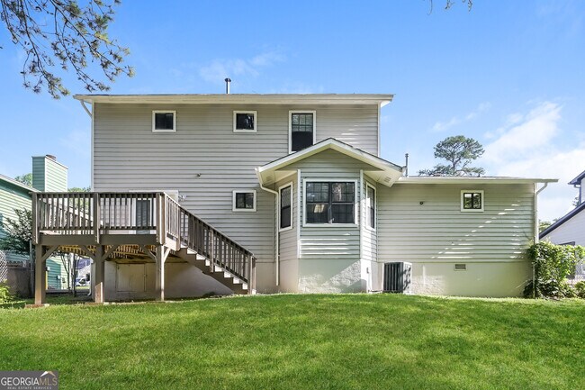 Building Photo - 2808 Porter Dr