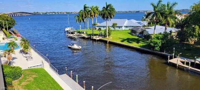 Building Photo - 1766 Cape Coral Pkwy E