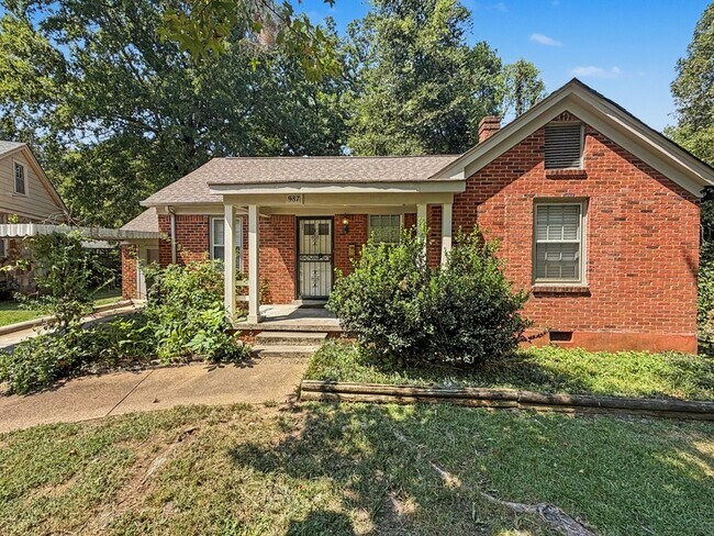 Building Photo - 987 Parkhaven Ln