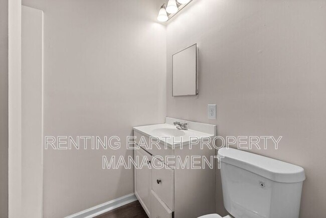 Building Photo - 2028 Avenue V