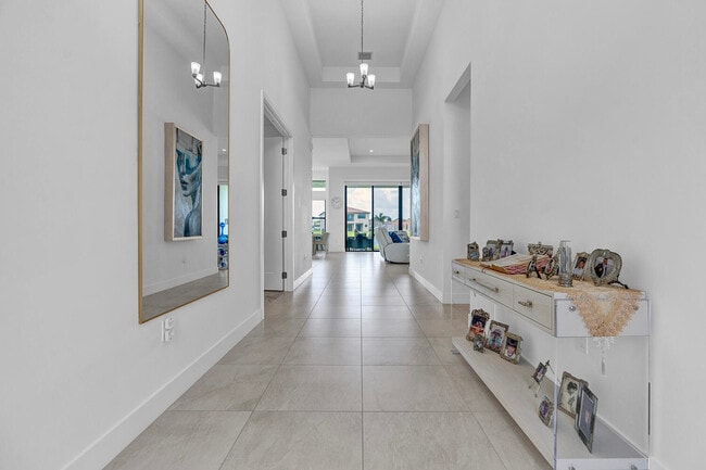 Building Photo - 9524 Riverside Pk Dr