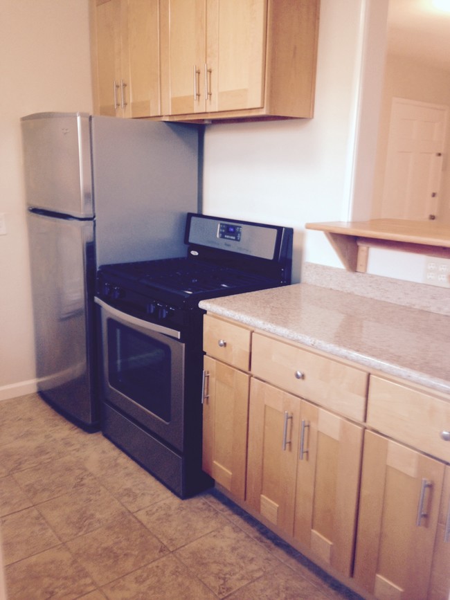 Stainless Steel Appliances - Villa Toscana