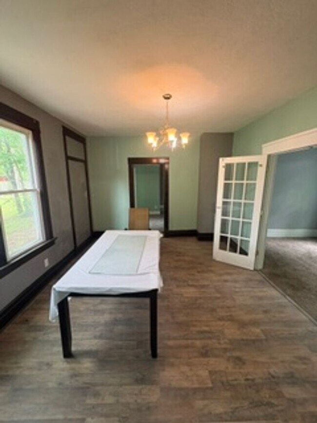 Building Photo - 4 bedroom single family home in Peoria for Rent