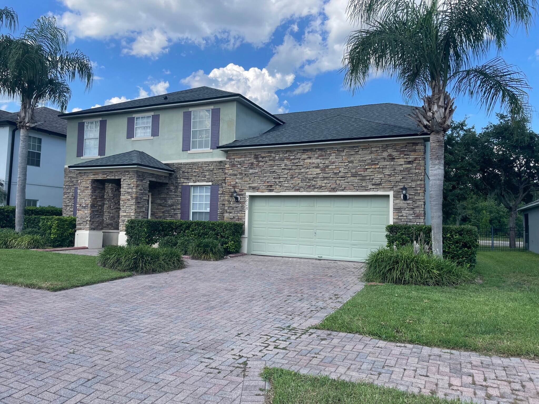Building Photo - 9805 Portofino Dr
