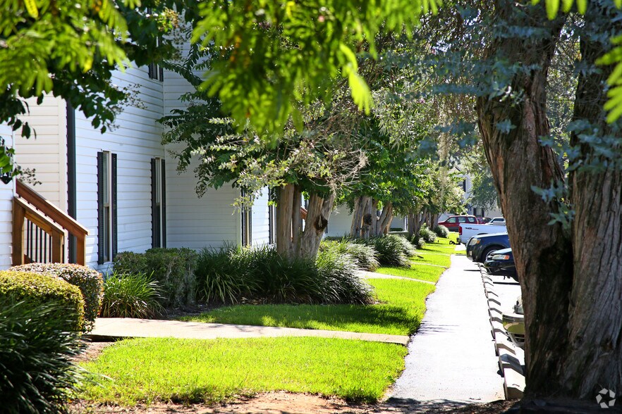 Amelia Apartment Homes 2205 Bemiss Rd Valdosta GA 31602 Apartment