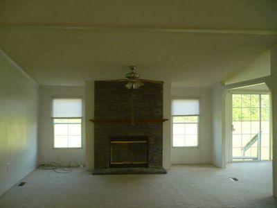 Building Photo - 110 Mallie Dr