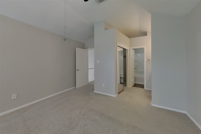 Building Photo - 13311 Danshire Dr