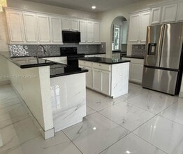 Building Photo - 27037 SW 142nd Ave