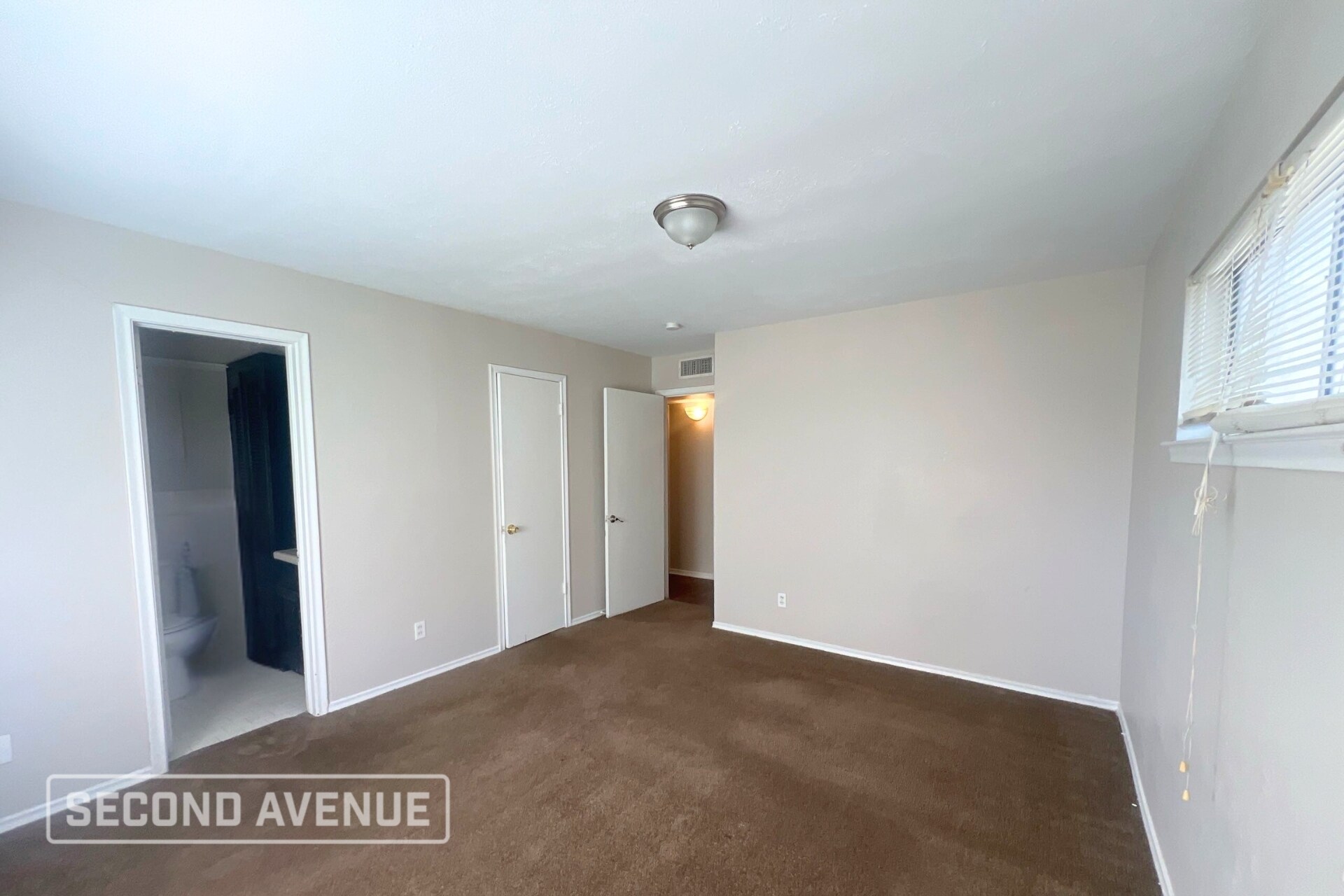 Building Photo - 3347 Navajo Pl