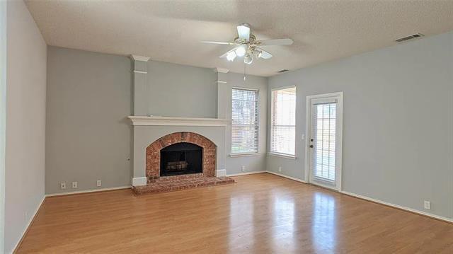 Building Photo - 8501 Mesa Verde Dr