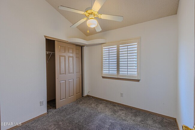Building Photo - 12833 Tierra Pueblo Dr