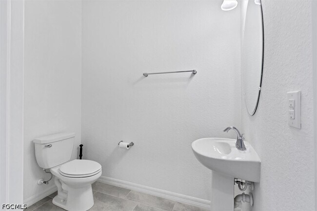 Building Photo - 12062 Via Lighthouse Ln