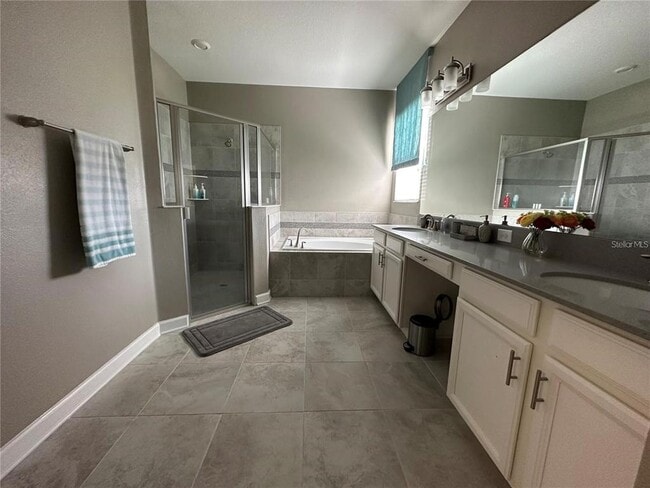 Building Photo - 4693 Fairy Tale Cir