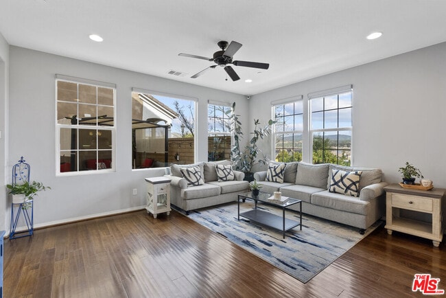 Building Photo - 28285 N Via Sonata Dr