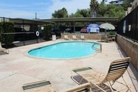 Building Photo - $500 Move In Special! Updated 2 BD, 2 BA Condo - Balcony w/ Views of Mt Helix!!