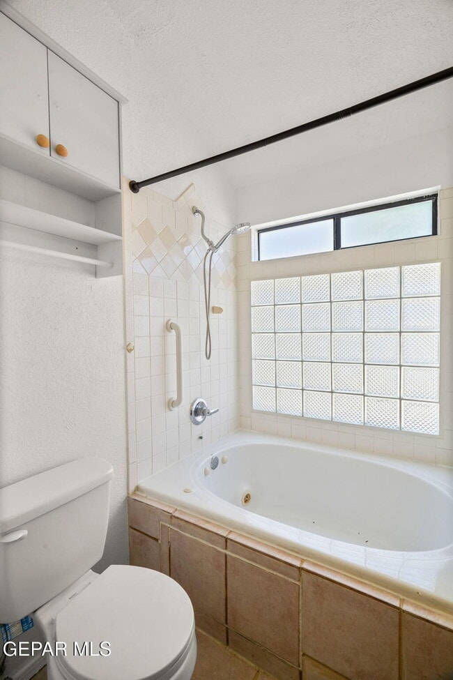 Building Photo - 568 Mogollon Cir