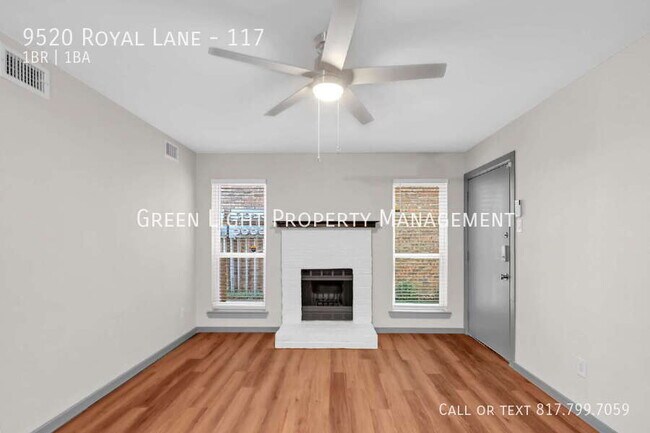 Building Photo - 9520 Royal Ln