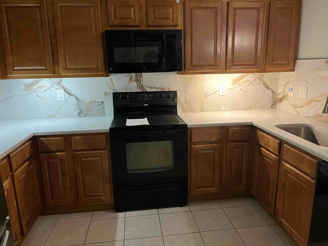 Building Photo - 9536 Armelle Way