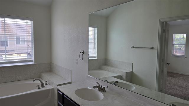 Building Photo - 706 S Jupiter Rd