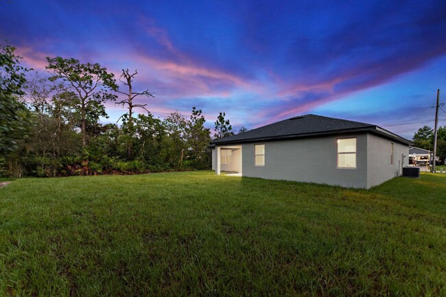 Building Photo - Deposit-Free! Modern, energy efficient hom...