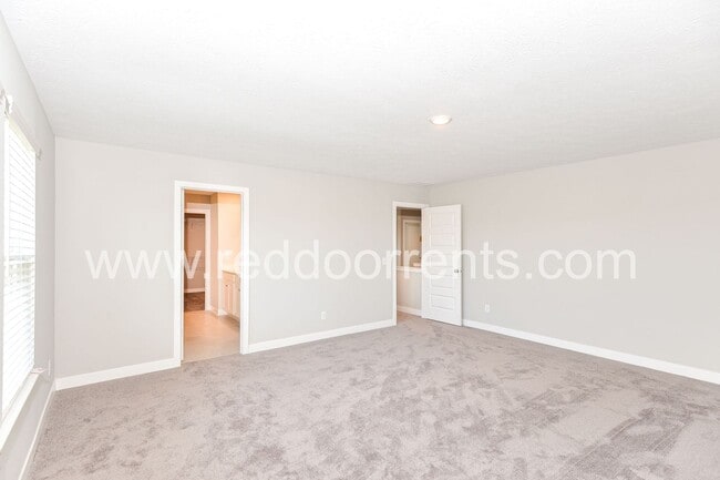 Building Photo - 7356 Parkstay Ln