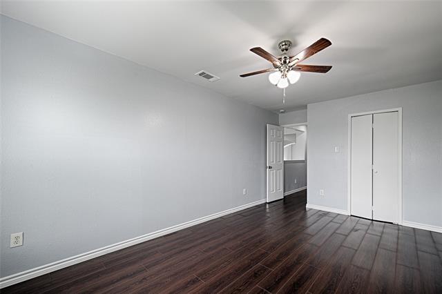 Building Photo - 6703 Meadowcrest Dr