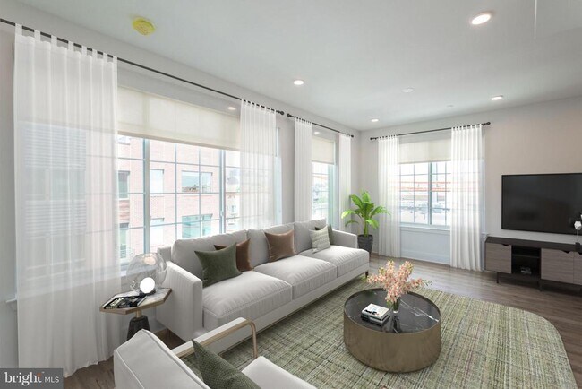 Building Photo - 2101 Washington Ave