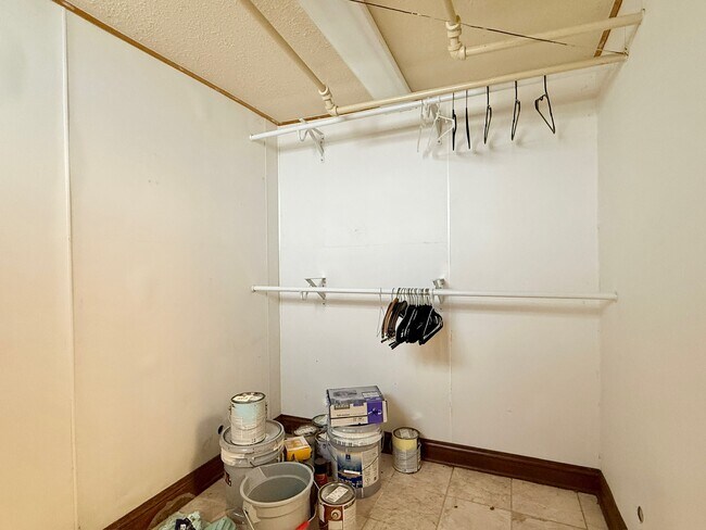 Building Photo - 2723-25-25A N Downer