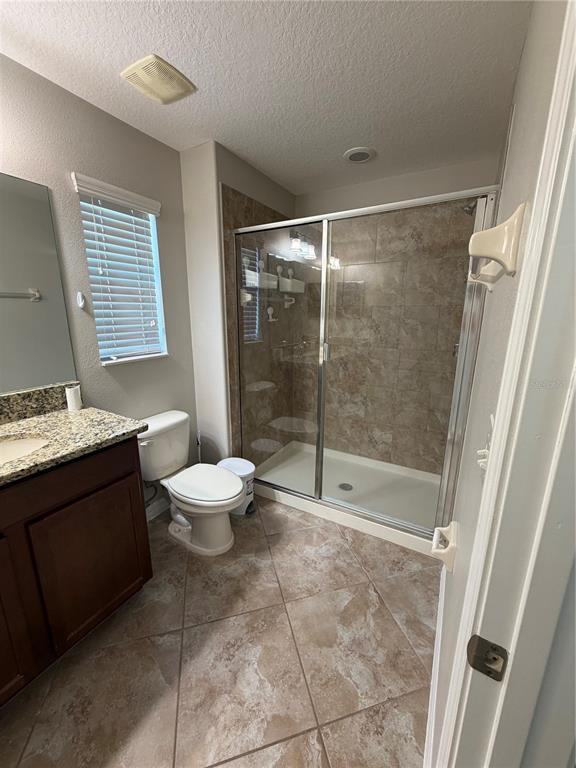 Building Photo - 2752 Hampton Green Ln