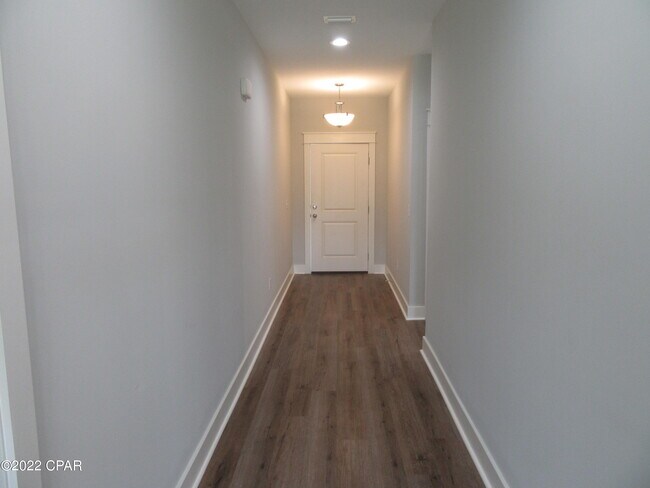 Building Photo - 154 Drews Ln