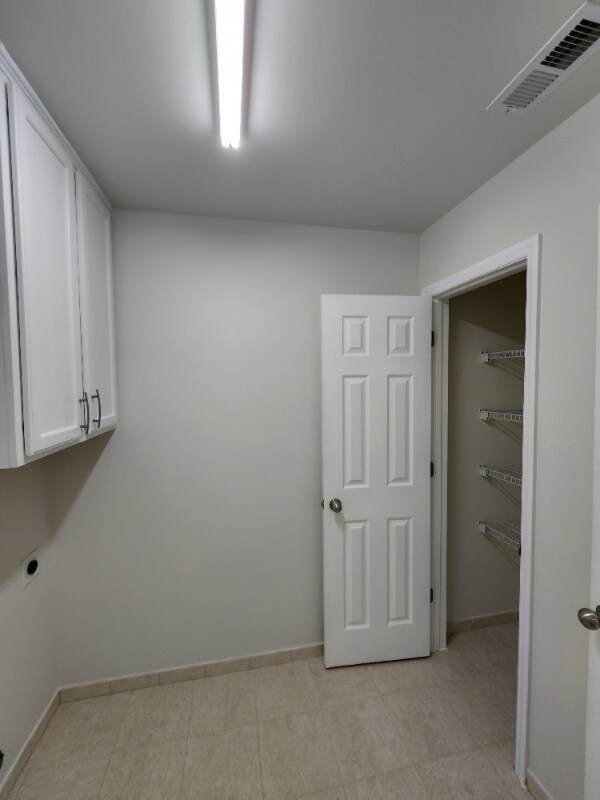 Building Photo - 317 Timber Meadow Lake