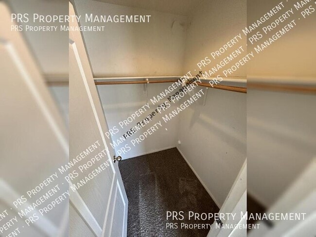 Building Photo - 45563 W Starlight Dr