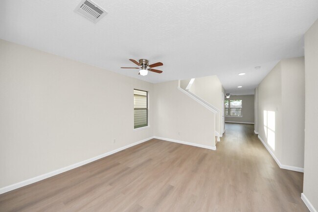 Building Photo - 21318 Pine Monte Ridge Ln