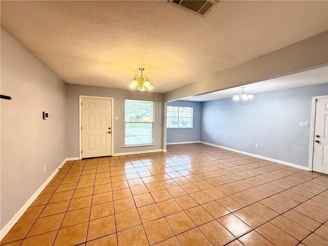 Building Photo - 4812 Trenton St