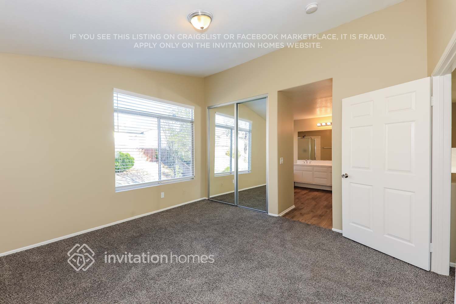 Building Photo - 39402 Calistoga Dr