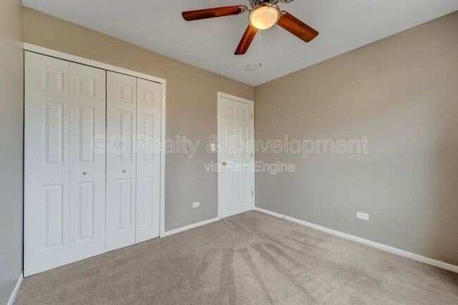 Building Photo - 5850 Fresno Ct