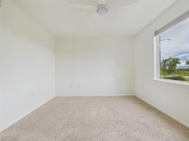 Building Photo - 10239 W 55th Dr