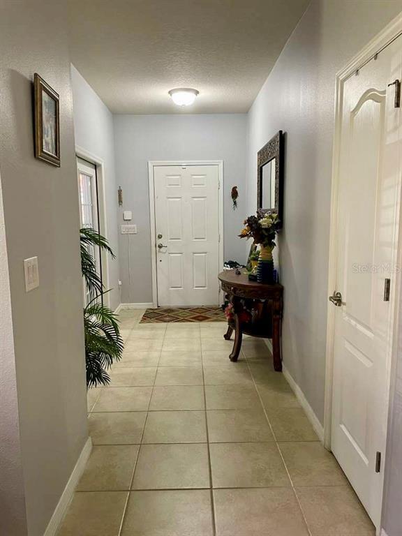 Building Photo - 2803 Winglewood Cir