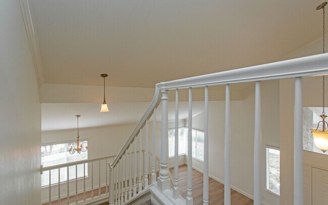 Building Photo - 7960 Represa Cir