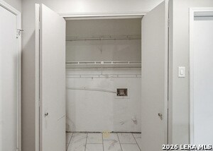 Building Photo - 13811 Stone Hollow