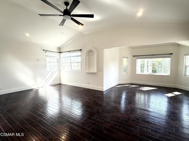 Building Photo - 29608 Lazy Oak Pl