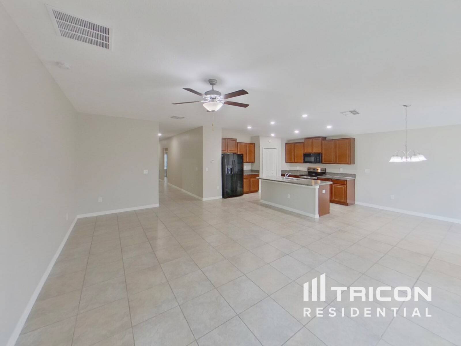 Building Photo - 10122 Crested Fringe Dr
