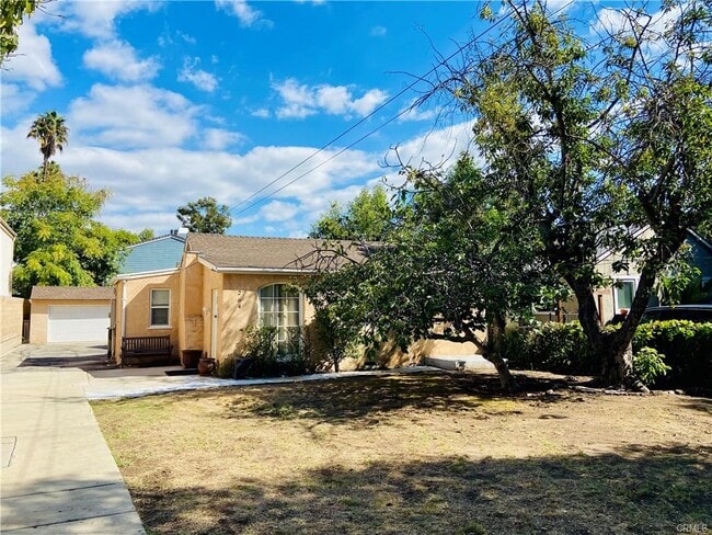 Primary Photo - 264 N Chester Ave
