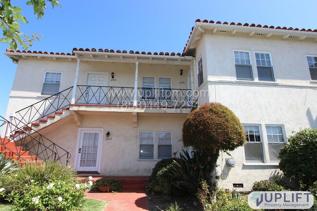 Primary Photo - $500 off MOVE IN NOW! University Heights h...