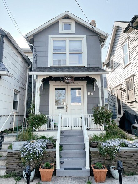 Building Photo - 127 Whitefield Ave