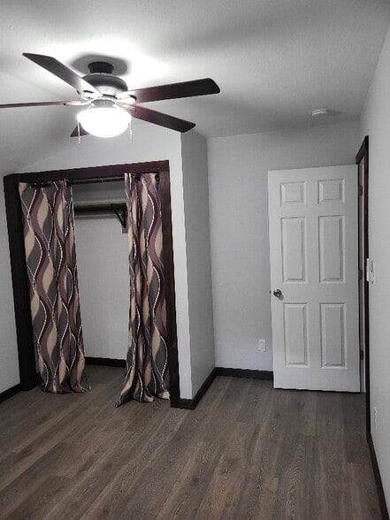 Building Photo - 1856 Canyonville-Riddle Rd