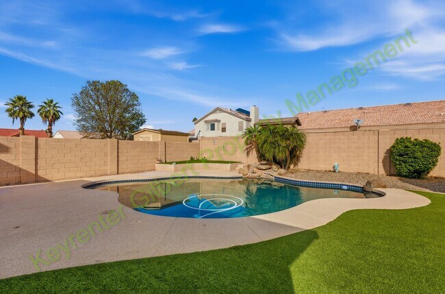 Building Photo - Resort-Style Living with Private Pool in Prime Chandler Location