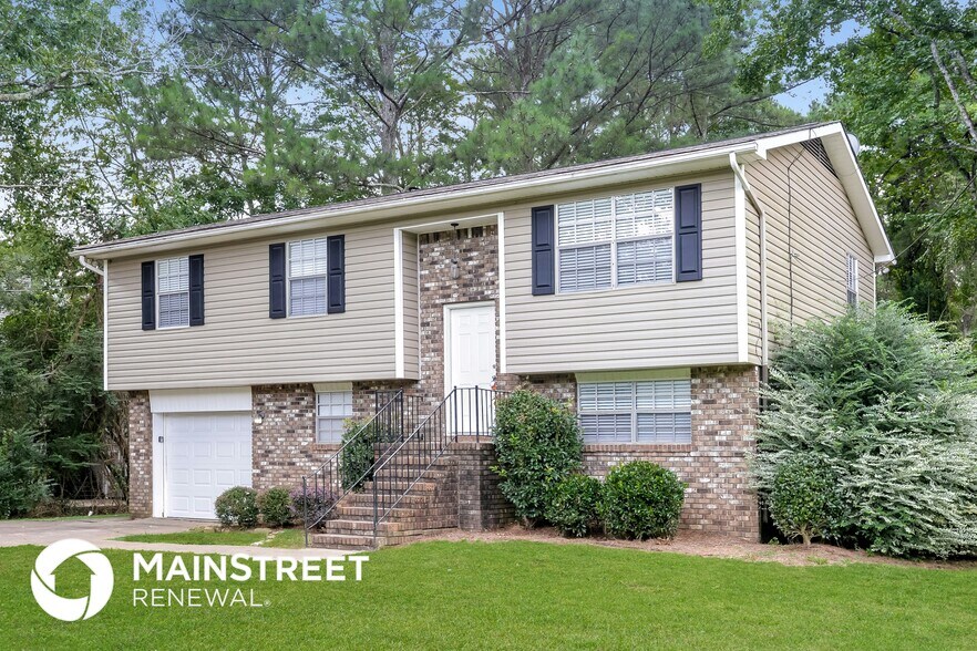 Building Photo - 2576 Wright St