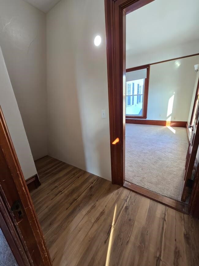 Building Photo - 281 Pembroke St