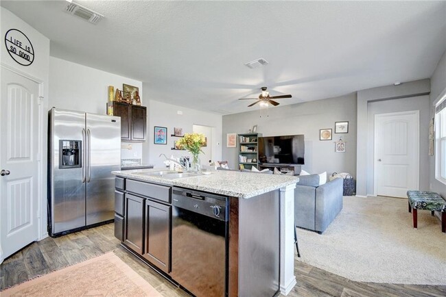 Building Photo - 3514 Batson Dr